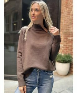 Six Fifty You Decide Sweater Sweatshirts & Sweaters Military Olive