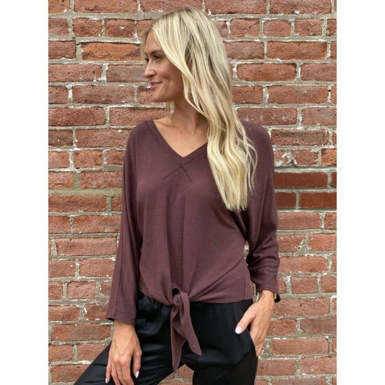 Six Fifty Just Between Us V-Neck Tops Raisin 1 Six Fifty Just Between Us V-Neck Tops Raisin