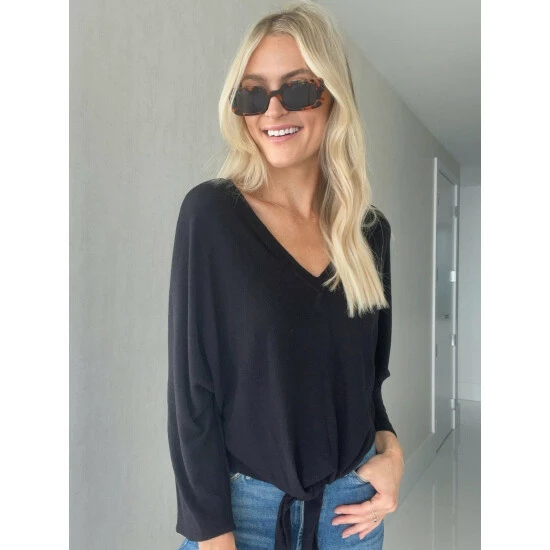 Six Fifty Just Between Us V-Neck Tops Black 1 Six Fifty Just Between Us V-Neck Tops Black