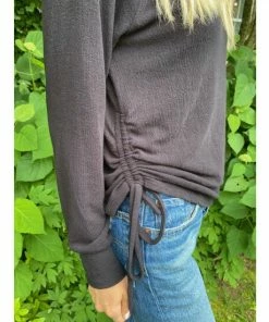 Six Fifty Take It All Top Tops Black -Six Fifty Shop unnamed file 400