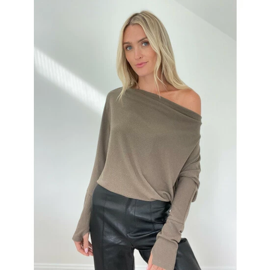 Six Fifty The Anywhere Top - Safari Tops Green 1 Six Fifty The Anywhere Top - Safari Tops Green