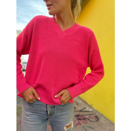 Six Fifty Ashlyn V-neck Sweater Sweatshirts & Sweaters Hot Pink 4 Six Fifty Ashlyn V-neck Sweater Sweatshirts & Sweaters Hot Pink - Image 4