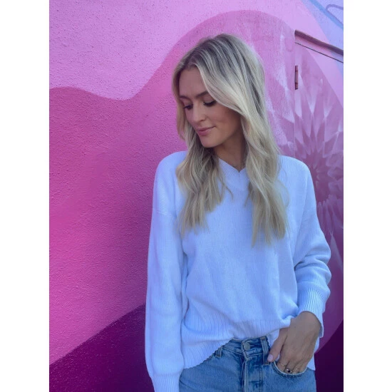 Six Fifty Ashlyn V-neck Sweater Sweatshirts & Sweaters White 2 Six Fifty Ashlyn V-neck Sweater Sweatshirts & Sweaters White - Image 2