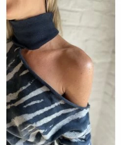 Six Fifty Main Event Turtleneck Tops Navy -Six Fifty Shop unnamed file 757