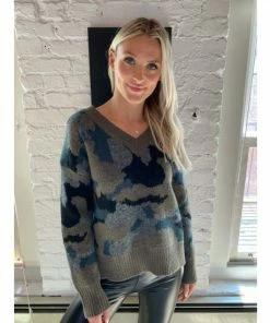 Six Fifty No Promises Sweater Sweatshirts & Sweaters Camo -Six Fifty Shop unnamed file 889